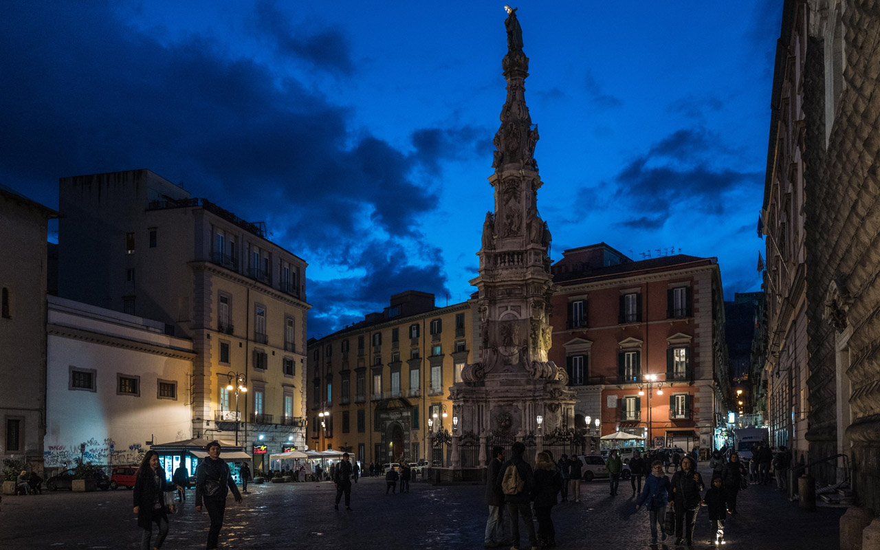 Piazza del Gesù - Napoli